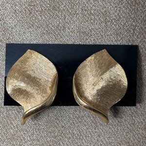 Vintage Puccini Curved gold-plated Clip-On Earrings